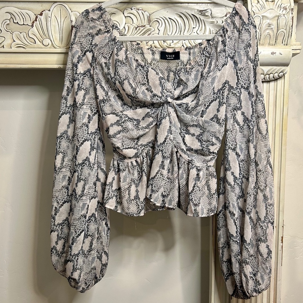 Vici Snakeprint Blouse